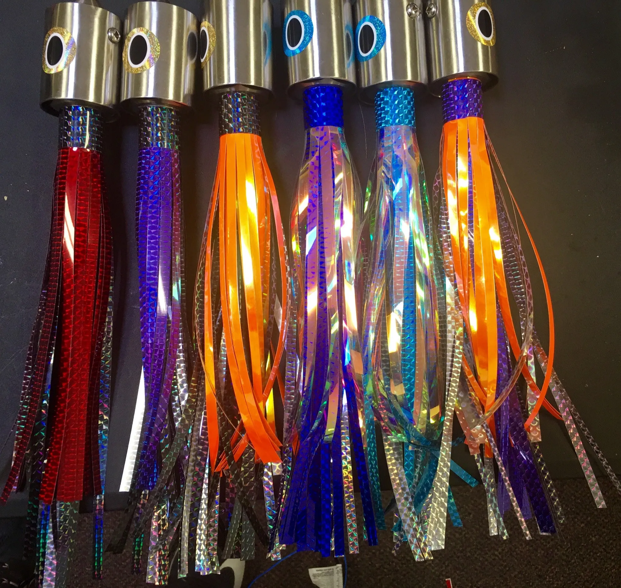 17oz Dinner Bell High Speed Trolling Lure single rigged