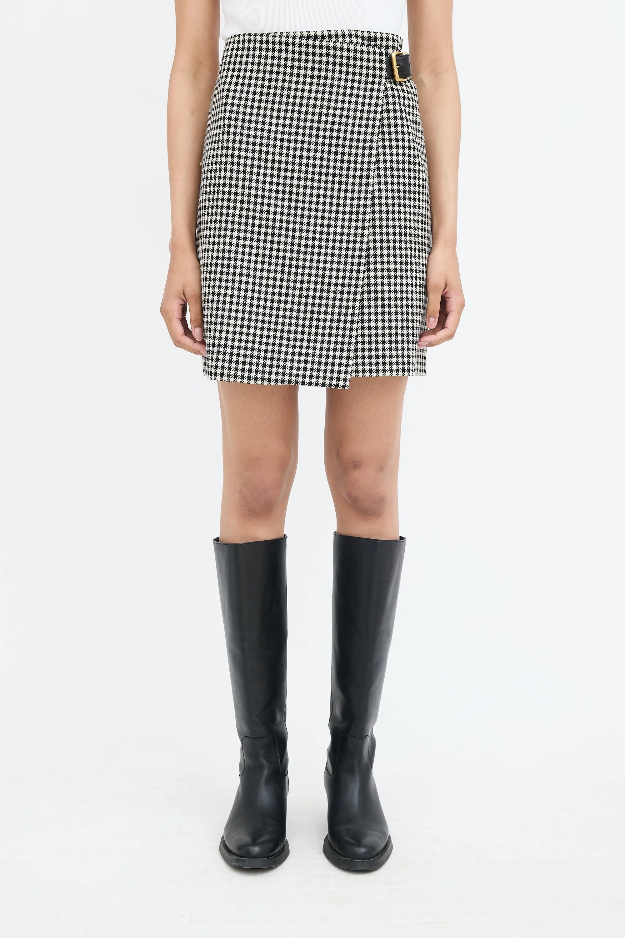 2023 Buckle Wrap Skirt