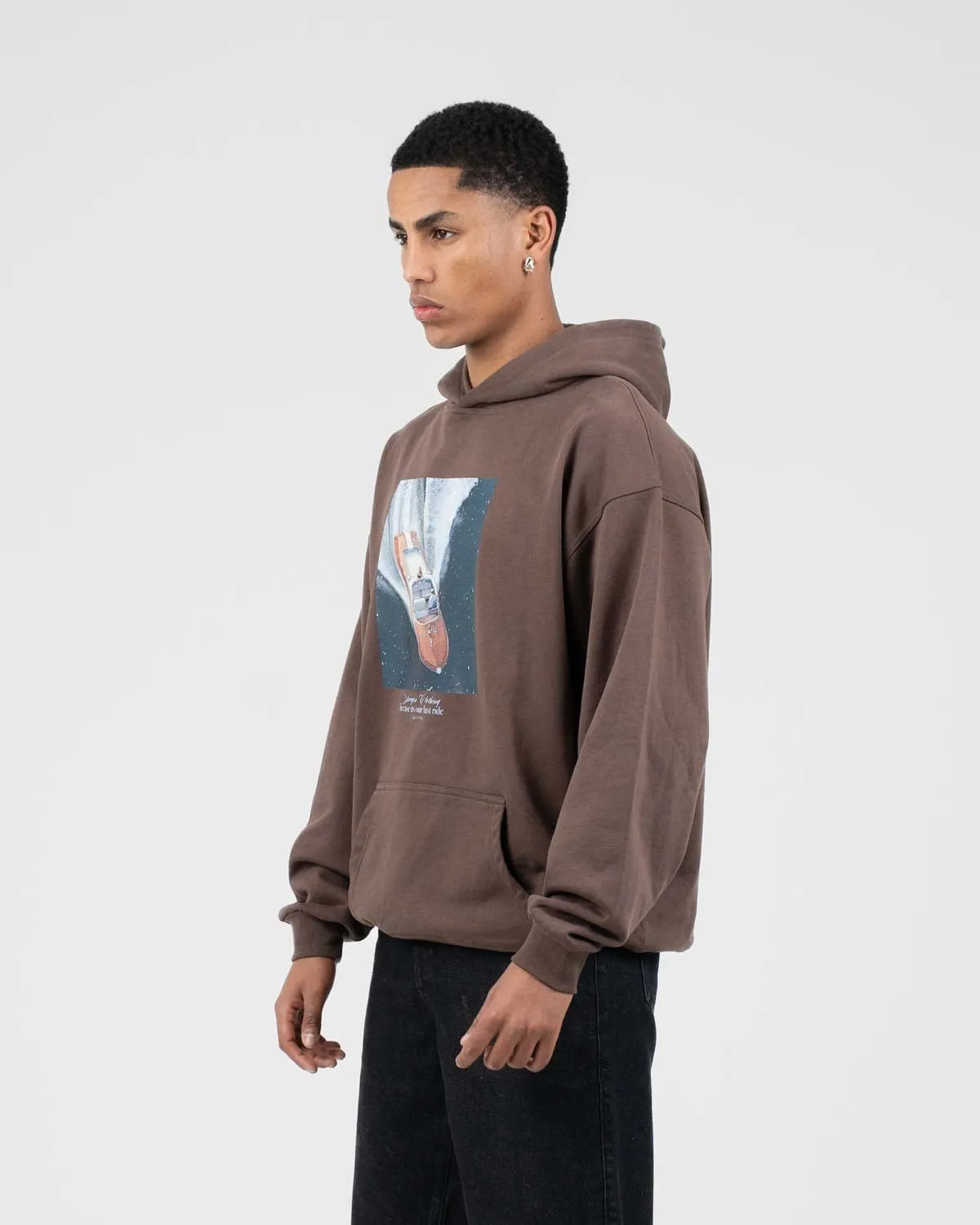 Como Graphic Hoodie Brun