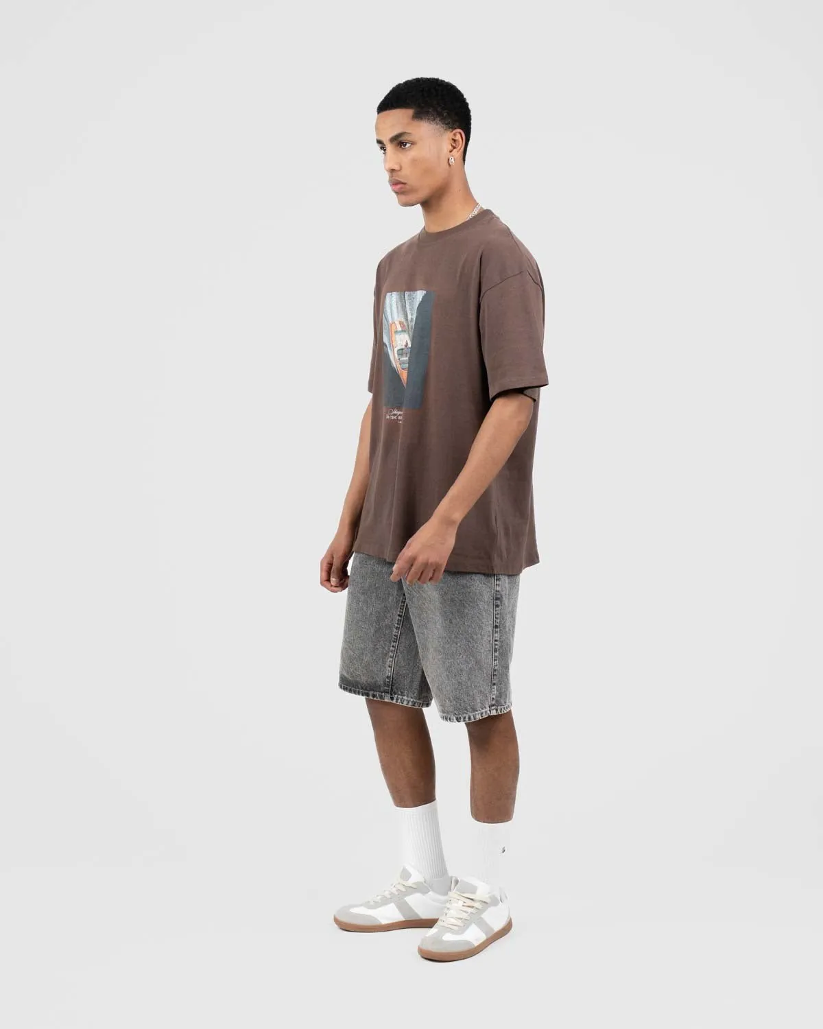Como Graphic tee Brun