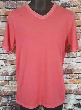 GUYS V-NECK