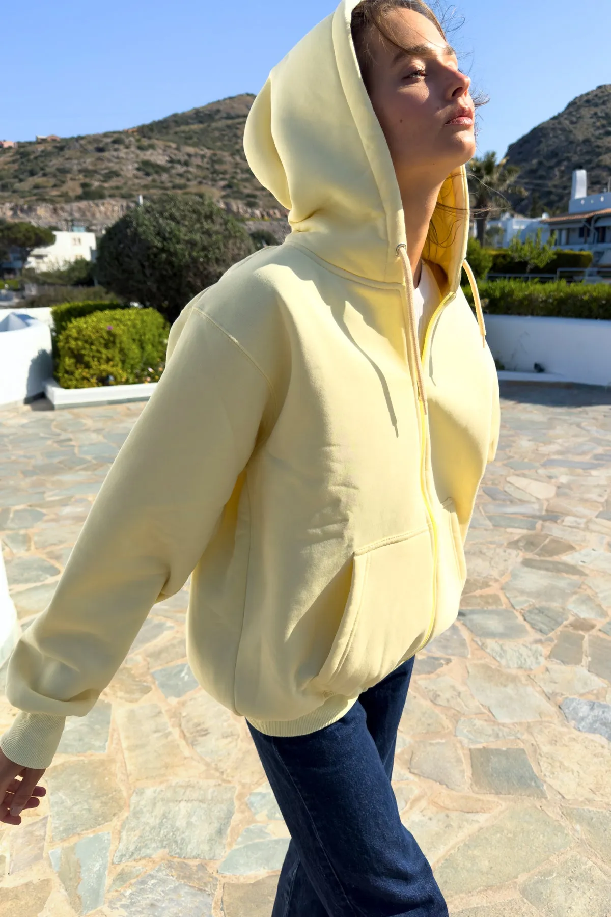 "Ksipna Ftasame" Lemon Yellow Hoodie 𝗢𝗻𝗲 𝗦𝗶𝘇𝗲