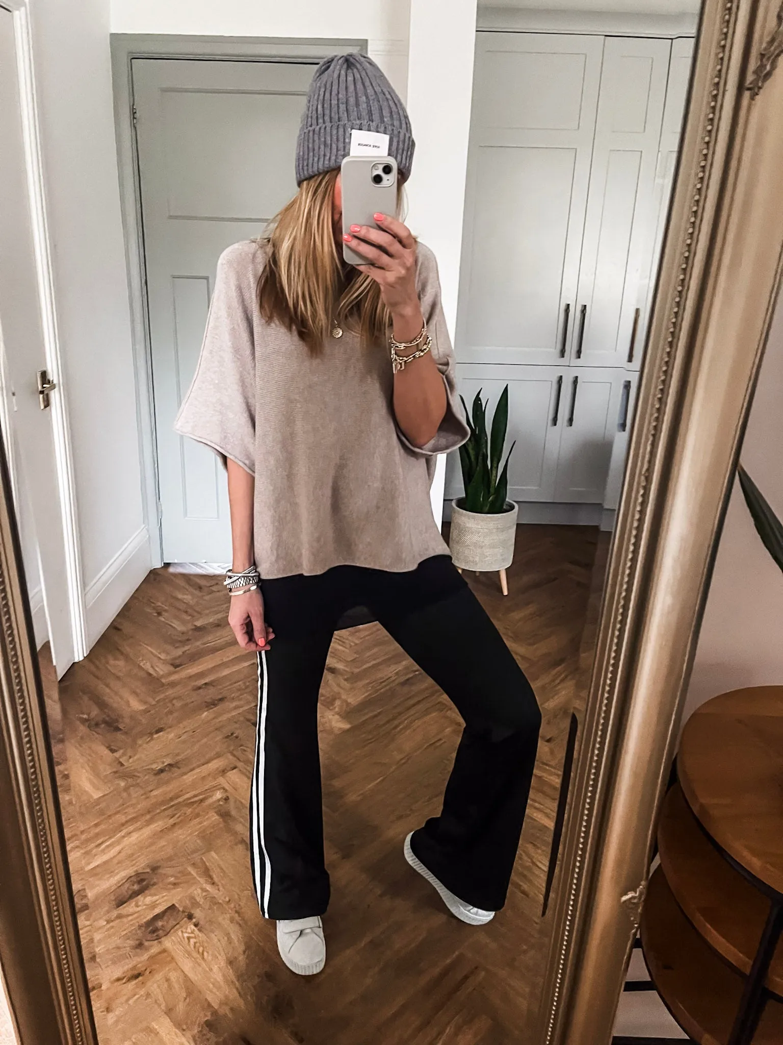 Sports Stripe Flared Leggings