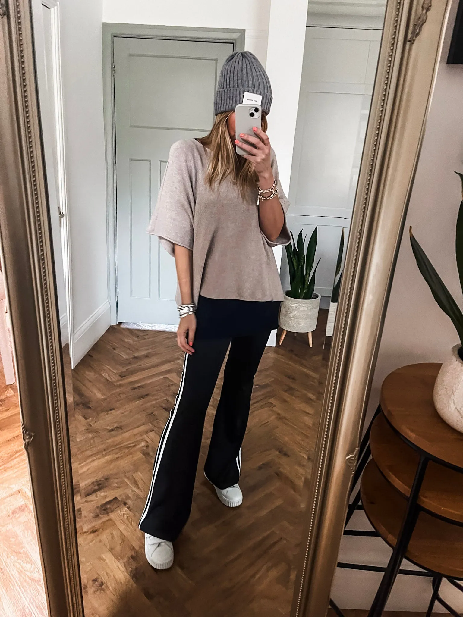 Sports Stripe Flared Leggings